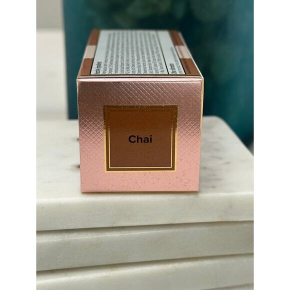 Too Faced NIB Born This Way Healthy Glow SPF 30 Moisturizing Skin Tint - Chai - Picture 2 of 6